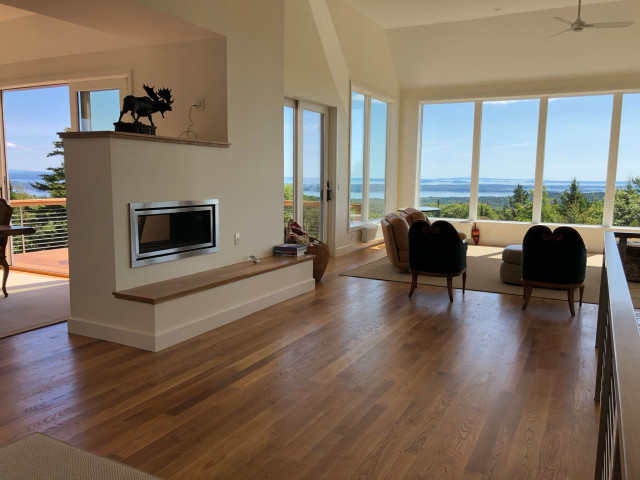 Hill Top contemporain-salon
