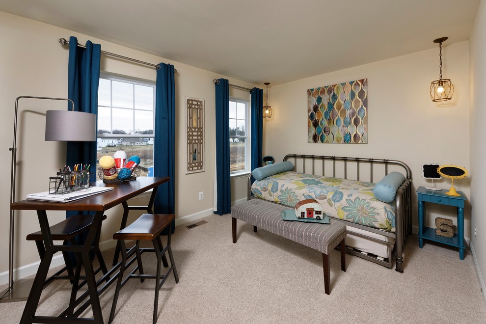 Transitional home design photo in Baltimore