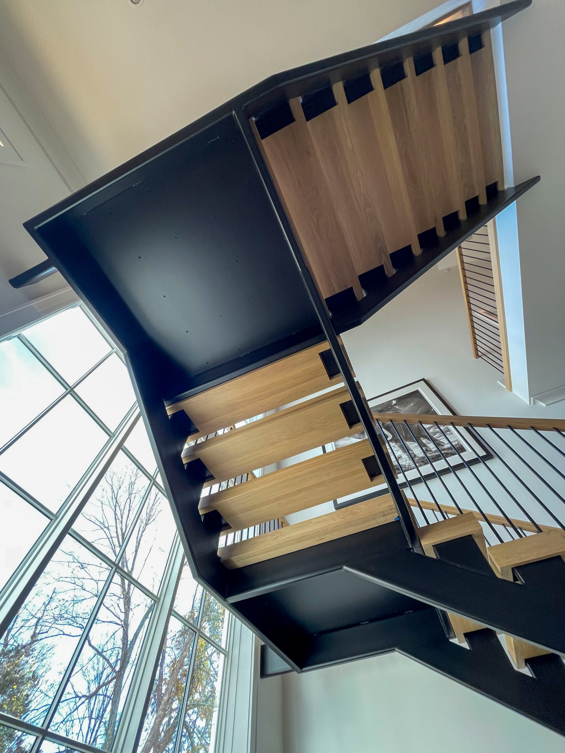 96_Dramatic Cantilevered No-Riser Staircase, Bethesda, MD 20814