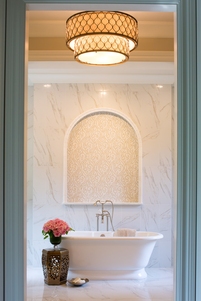 Inspiration for a transitional home design remodel in Charlotte