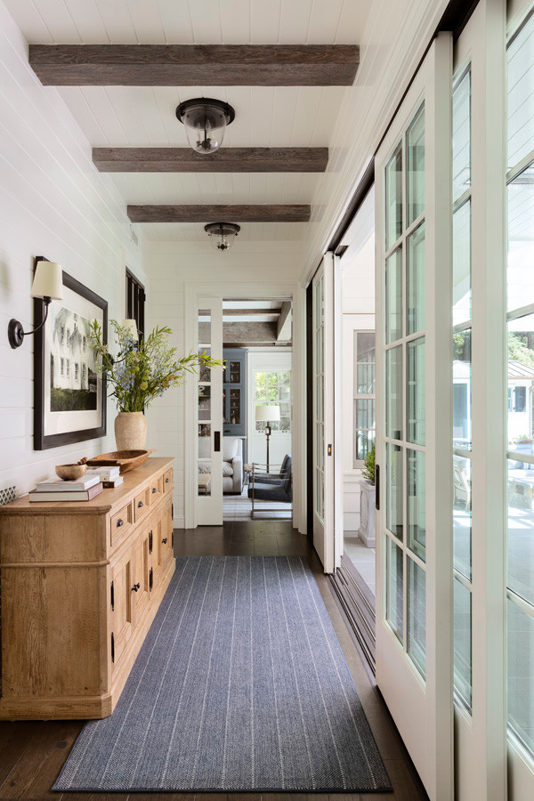 Hallway - traditional hallway idea in San Francisco