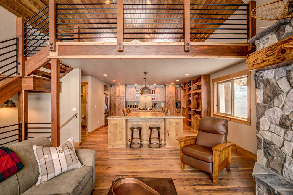 Home design - rustic home design idea in Seattle