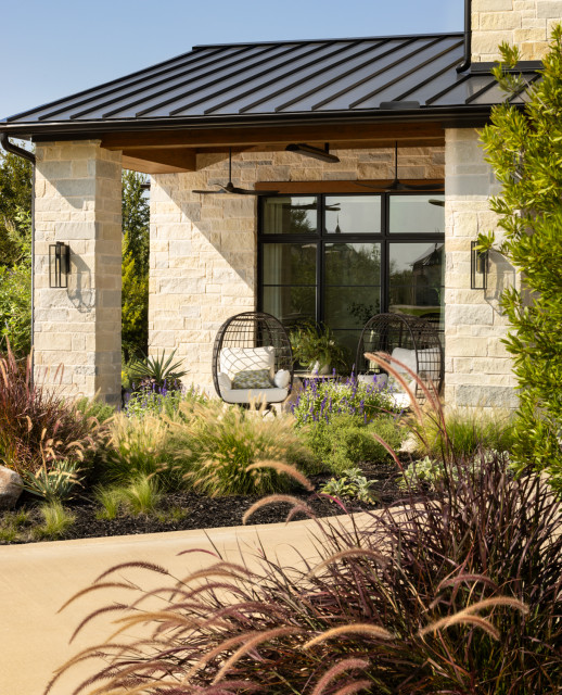 Silver Leaf Project contemporary-garden