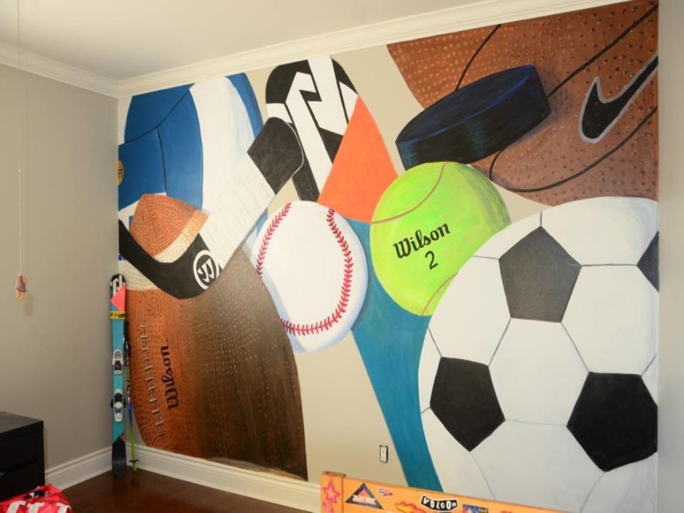 Inspiration for a transitional home design remodel in Toronto