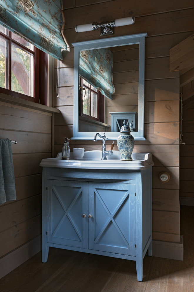 Дом в соснах