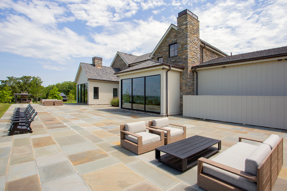 Contemporary Transitional Home
