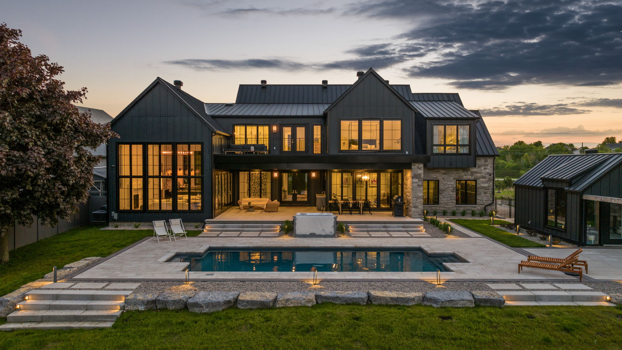 Farmhouse Riverfront