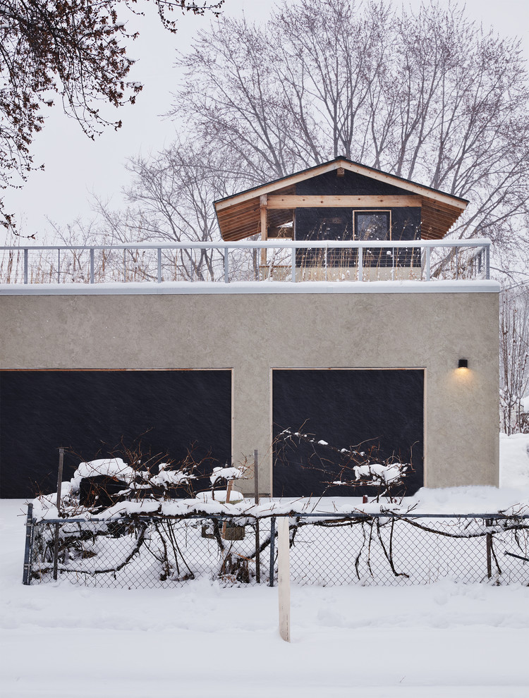 Inspiration for a scandinavian home design in Minneapolis.