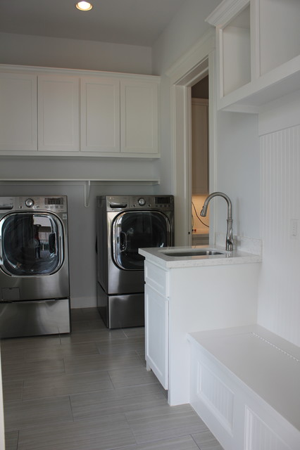 1030 Merrill transitional-laundry-room