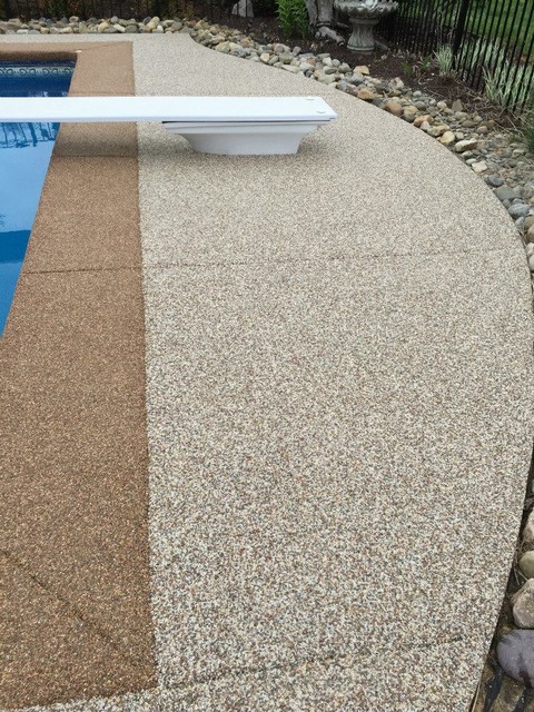 Peeble Pool Deck nyklassisk-pool