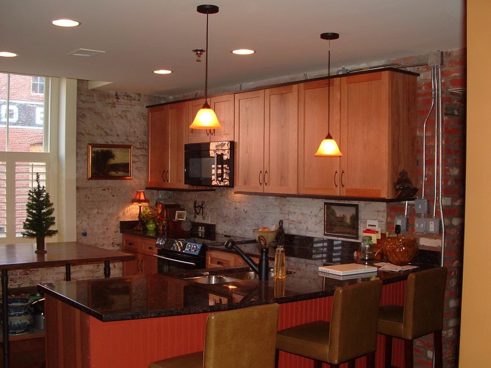 Home design - transitional home design idea