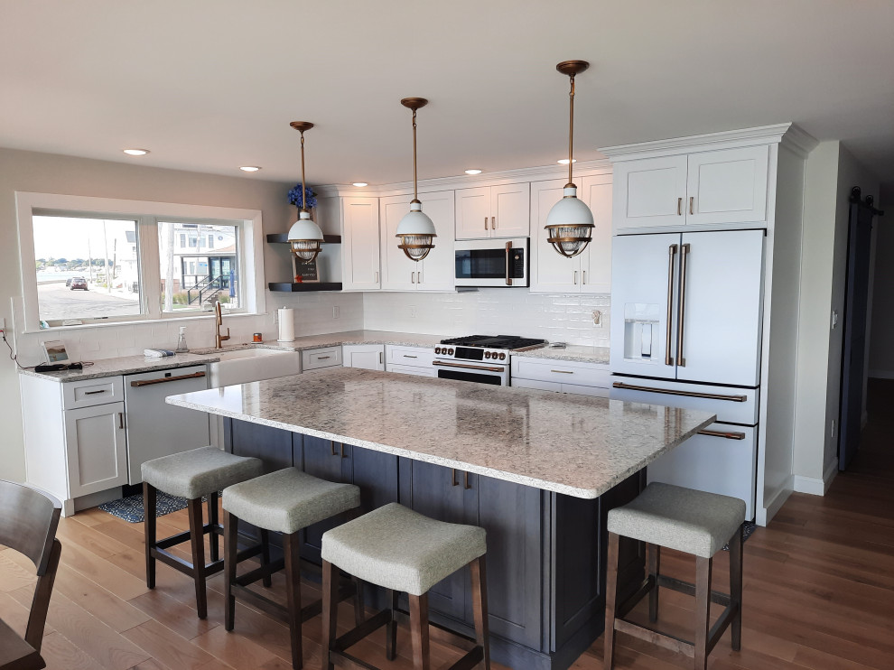 Waterfront Views - Project 5795