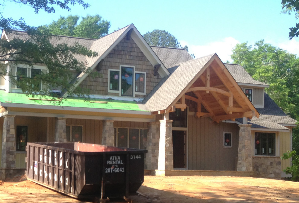 Home design - transitional home design idea in Atlanta