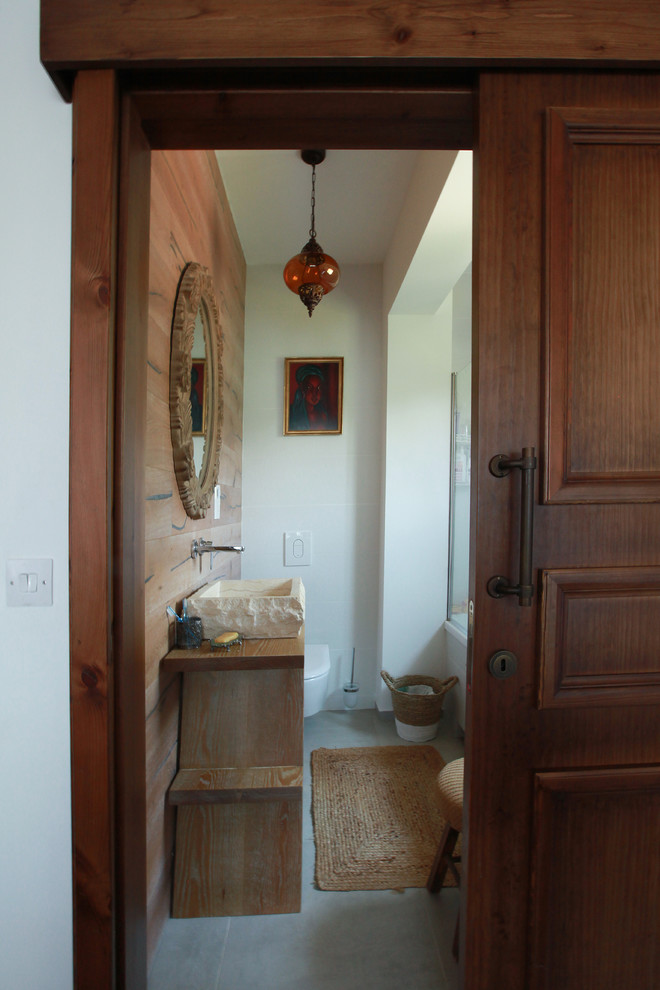 Дом на берегу средиземного моря