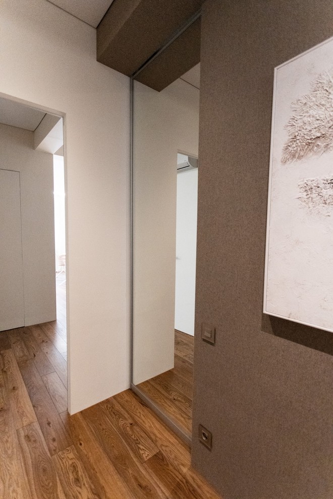 Межкомнатная раздвижная перегородка R720 raumplus в коридор