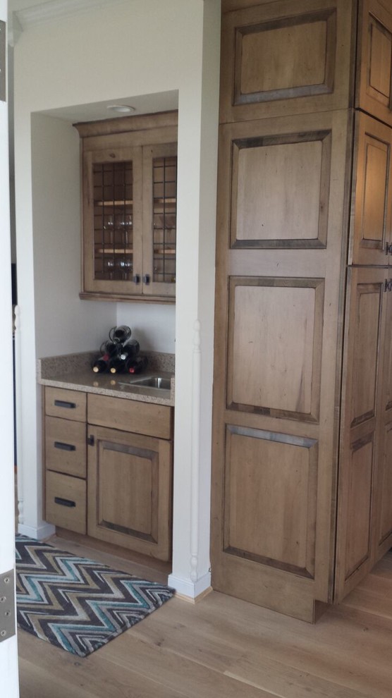 Example of a transitional kitchen design in Richmond