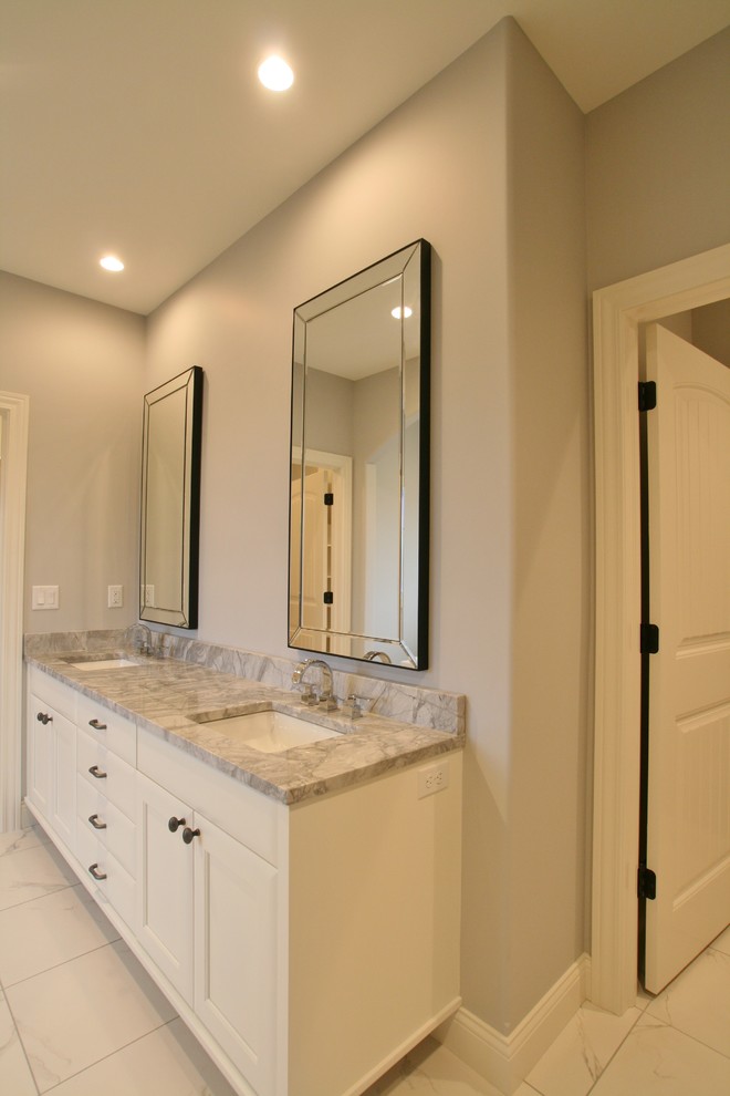 Bathroom - transitional bathroom idea in Chicago