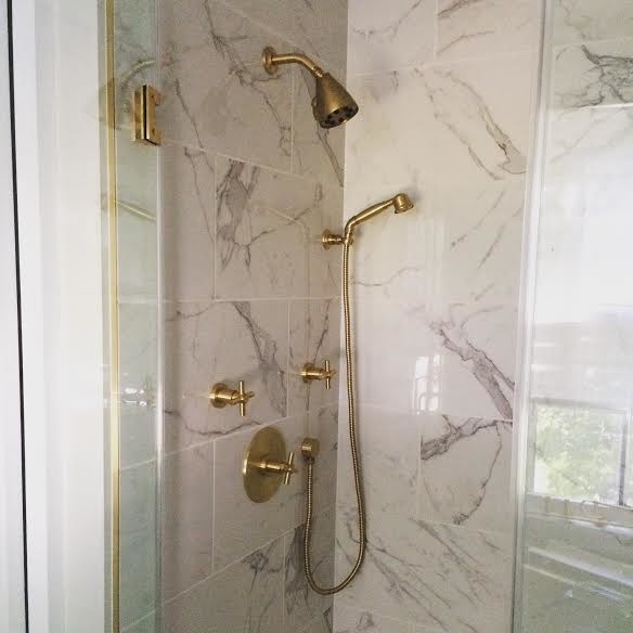 Example of a transitional home design design in New York