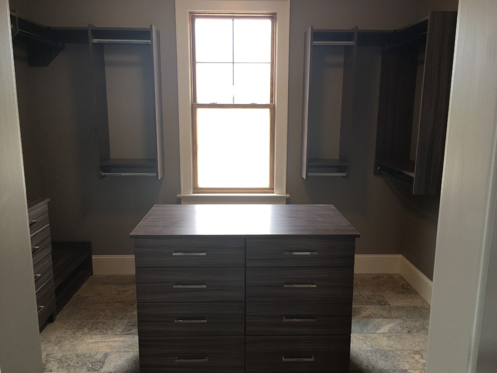 Inspiration for a huge transitional home design remodel