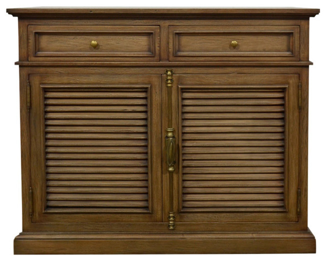 Шкафы и буфеты