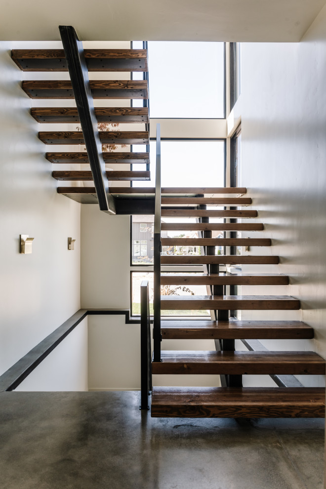 This is an example of a contemporary staircase in Salt Lake City.