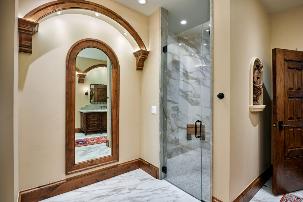 Custom mirror