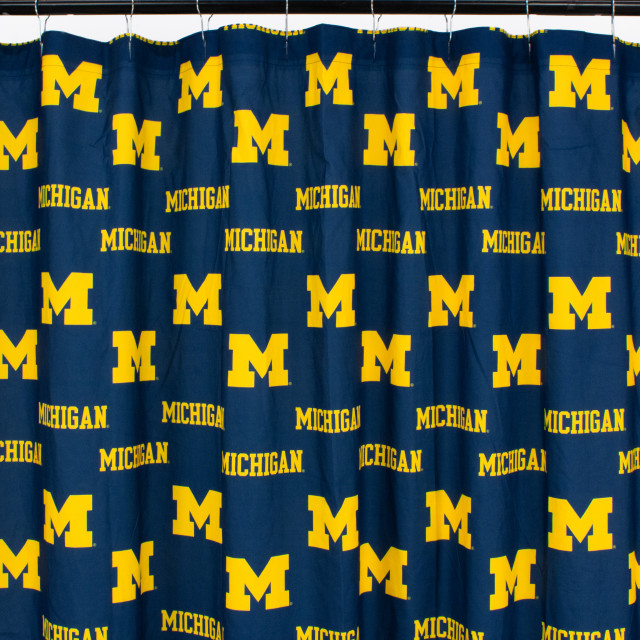 Michigan Wolverines Printed Shower Curtain Cover, 70" x 72" Shower
