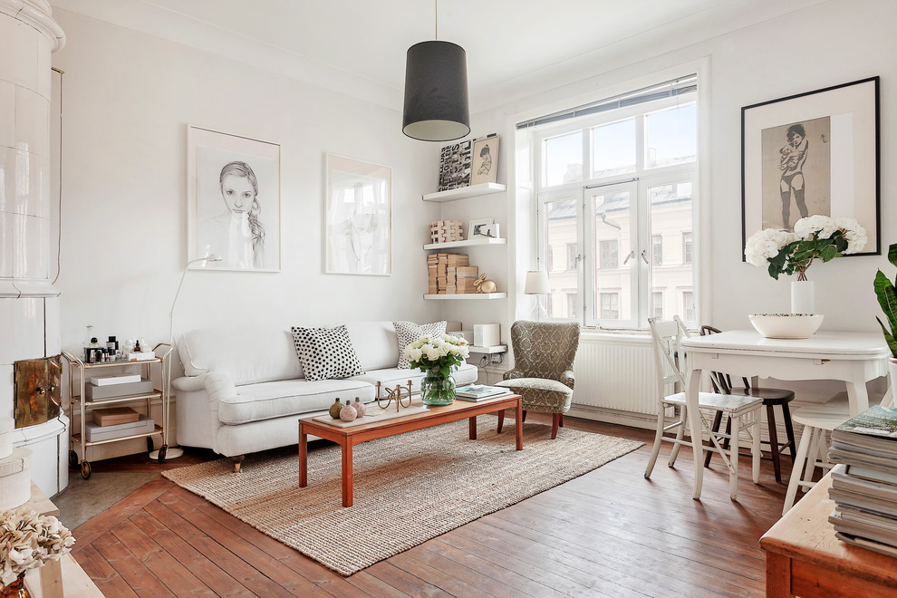 Inspiration for a timeless living room remodel in Stockholm