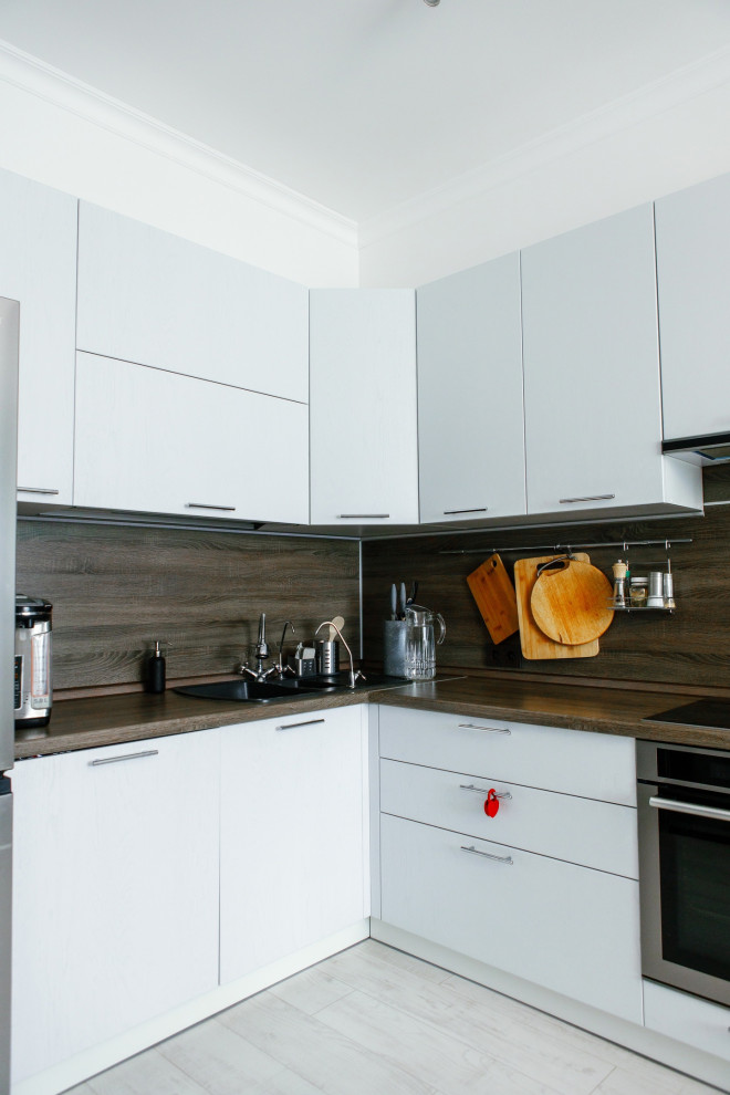 Гражданская, 11