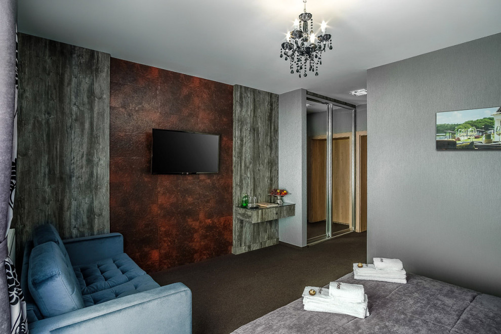 Виллы Модена и Равенна