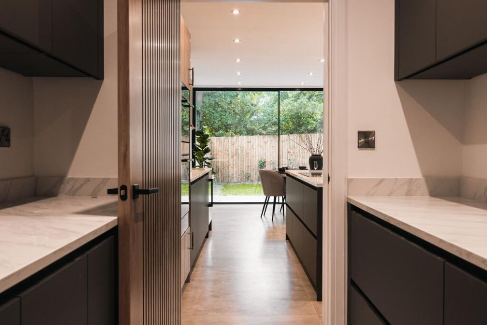 Carisbrooke view - New Build - Stage to Sell