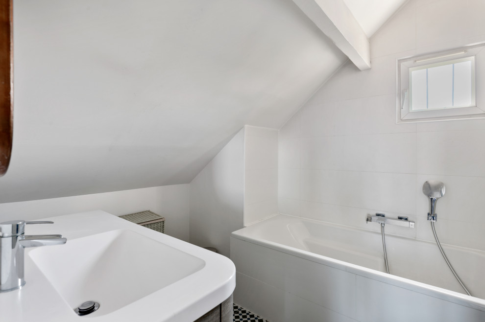 Réalisation d'une salle de bain.