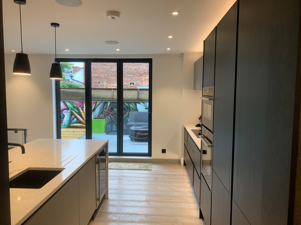 West Didsbury Renovation with Wall Murals