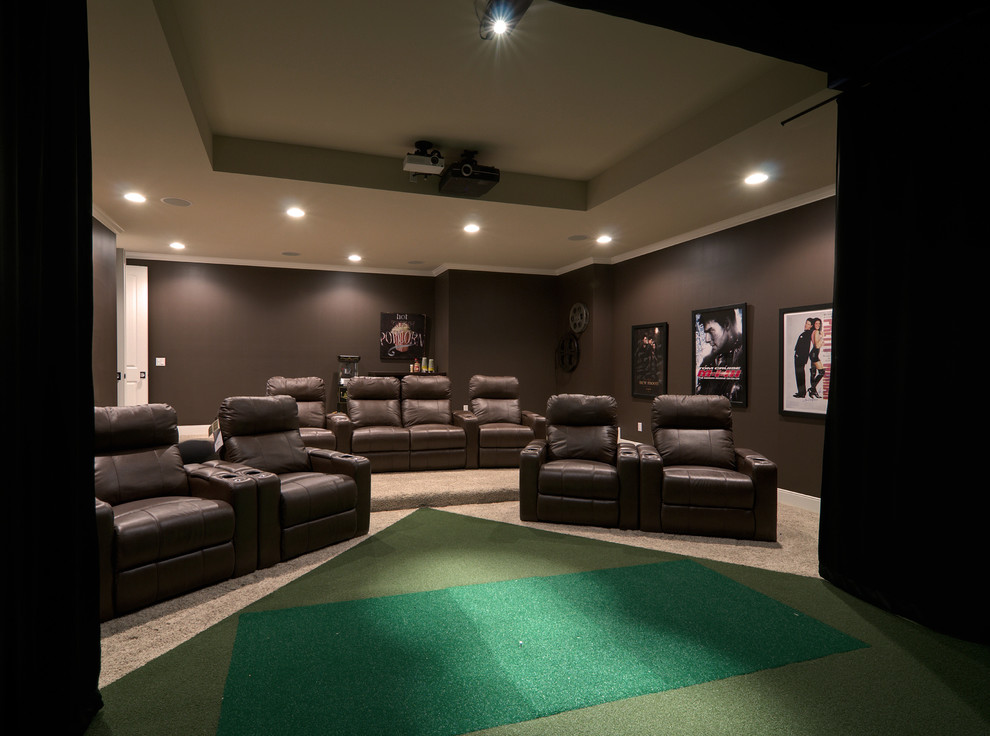 Photo of a traditional home theatre in Grand Rapids.