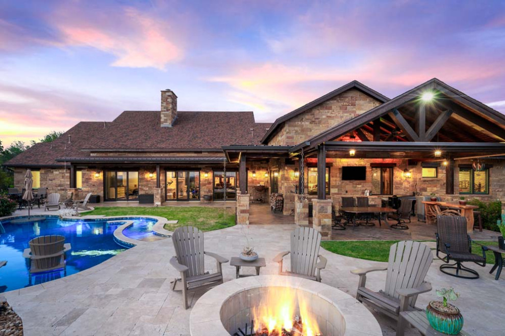 Inspiration for a rustic patio remodel in Austin