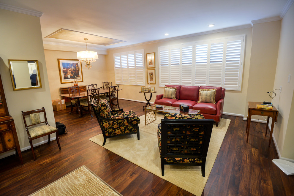 Home design - mid-sized transitional home design idea in Baltimore