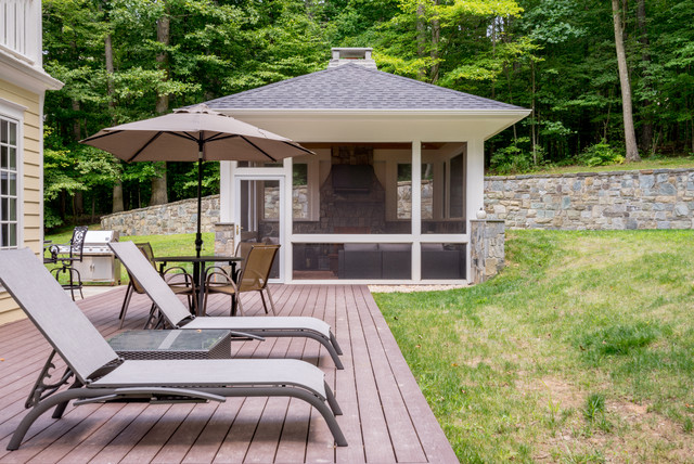 Award Winning Outdoor Living Space traditional-courtyard