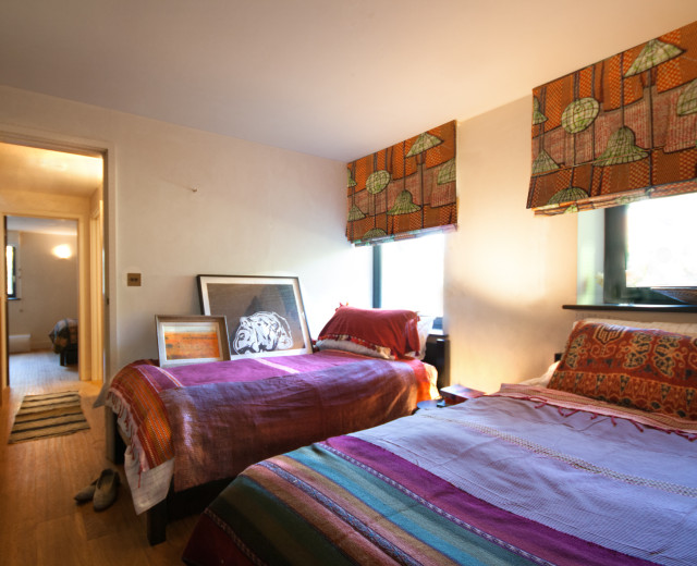 Holiday Cottage rustic-bedroom