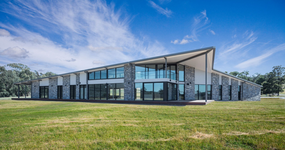 Contemporary kitchen in Melbourne.