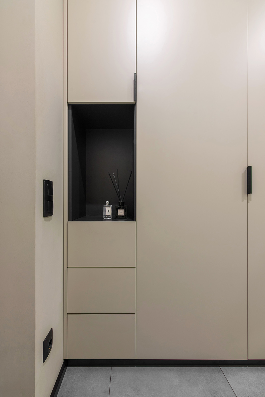 ИНТЕРЬЕР ДЛЯ ТРОИХ И ЕЩЕ ДВОИХ