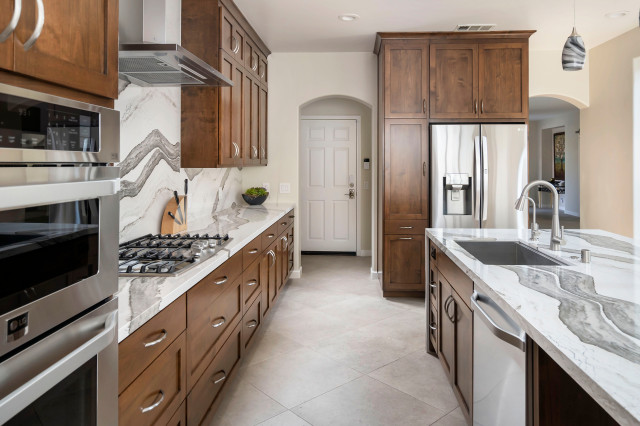 Kitchen transitional-kitchen