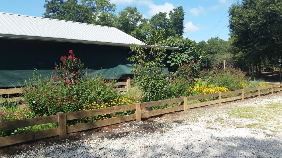 This is an example of a country garden in Miami.