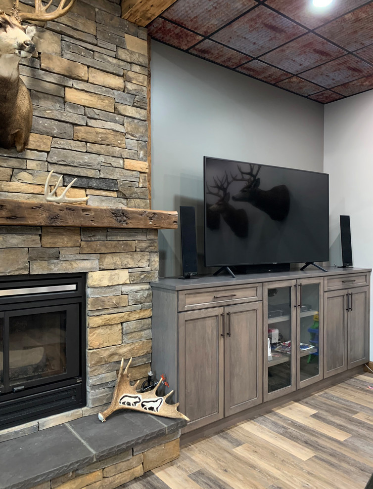 Mountain style home design photo in Calgary