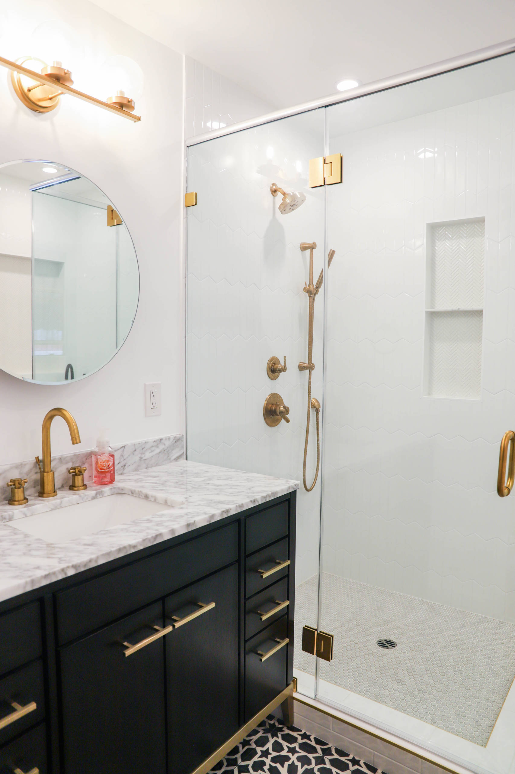Shower Enclosure, Vanity, Tiled Shower & Floor