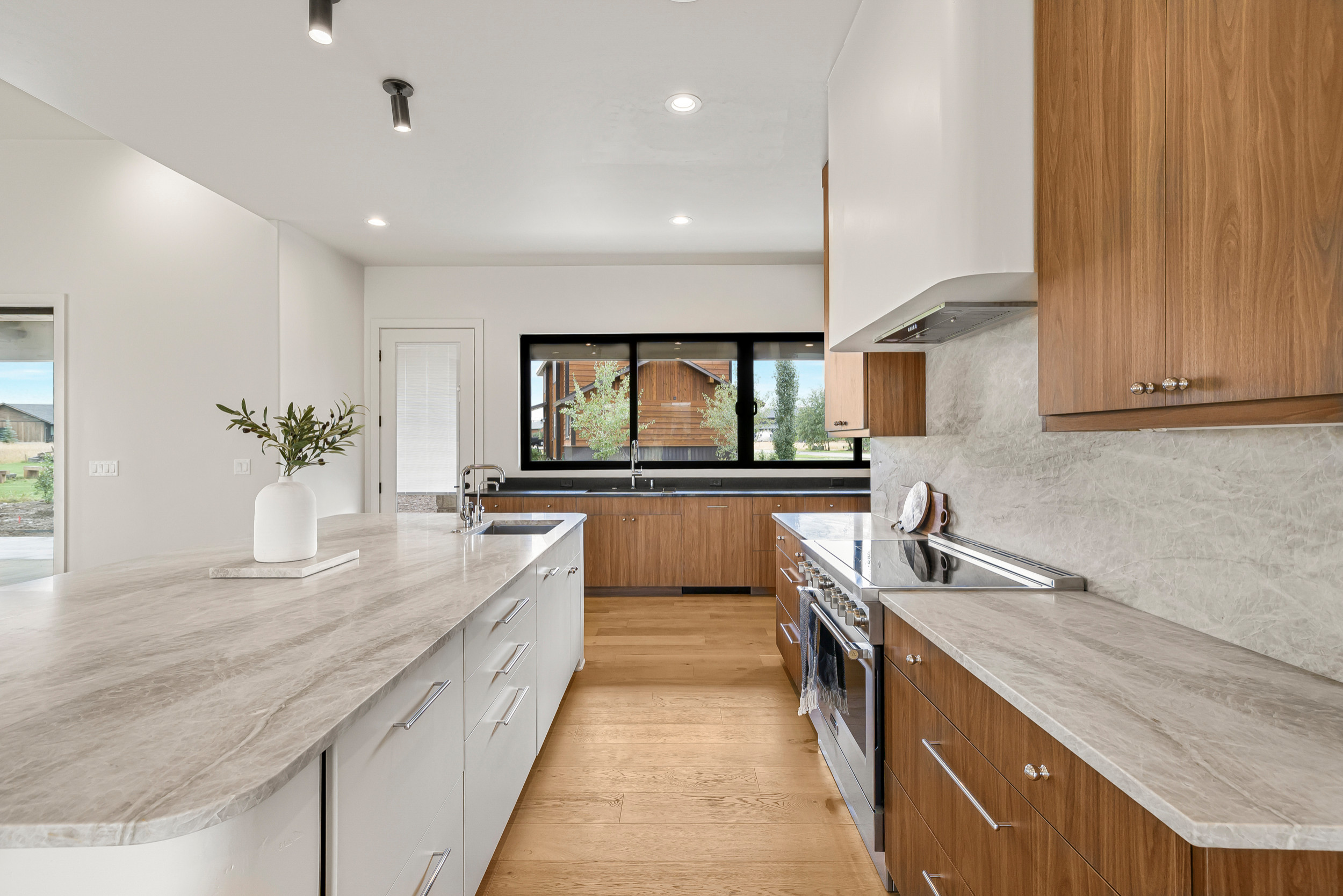 Mountain Valley Home