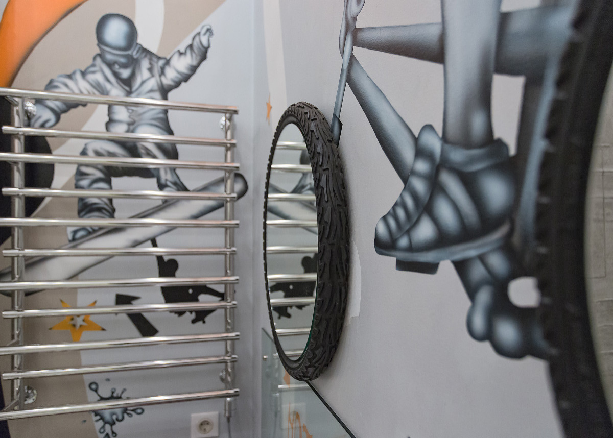 Замечательная двухуровневая квартира с фантастическим детским этажом