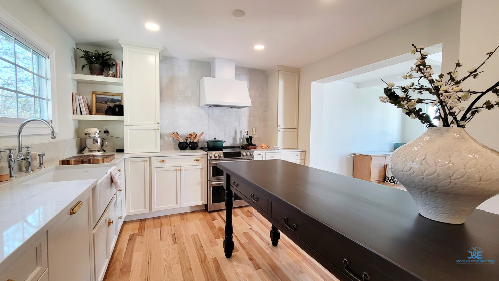 Example of a mountain style kitchen design in Baltimore