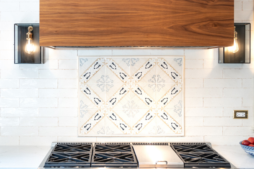 Modern Kitchen Stove With Stylish Decorative Tiled Backsplash Features Patterns