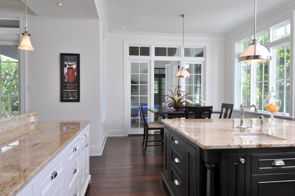 This is an example of a traditional kitchen in Tampa.