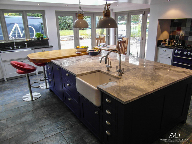 Colourful Kitchen with Patchwork Backsplash eclectico-cocina